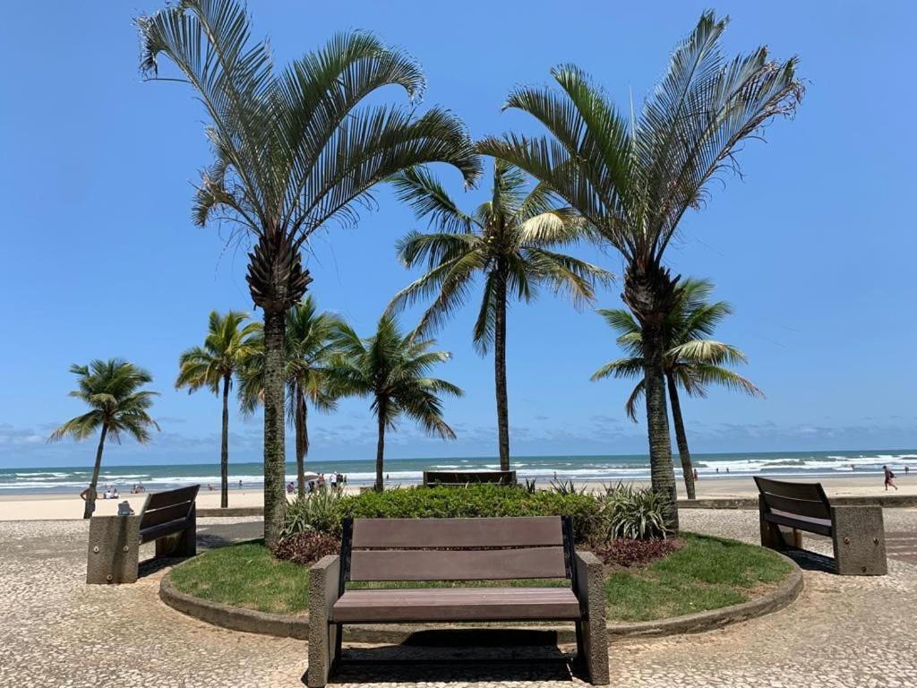 Apartamento Frente Ao Mar Com Varanda E Piscina プライア・グランデ エクステリア 写真