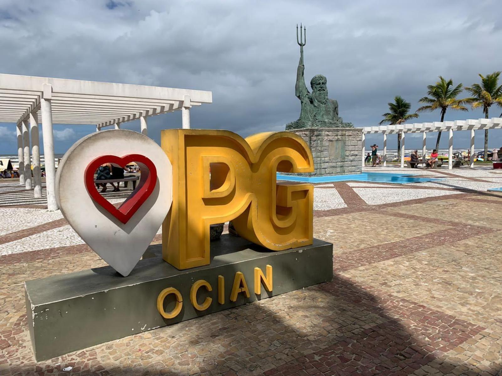 Apartamento Frente Ao Mar Com Varanda E Piscina プライア・グランデ エクステリア 写真